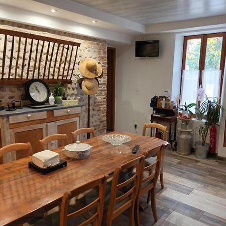 Chambre D'Hote Le Mercier Calmont  Екстер'єр фото