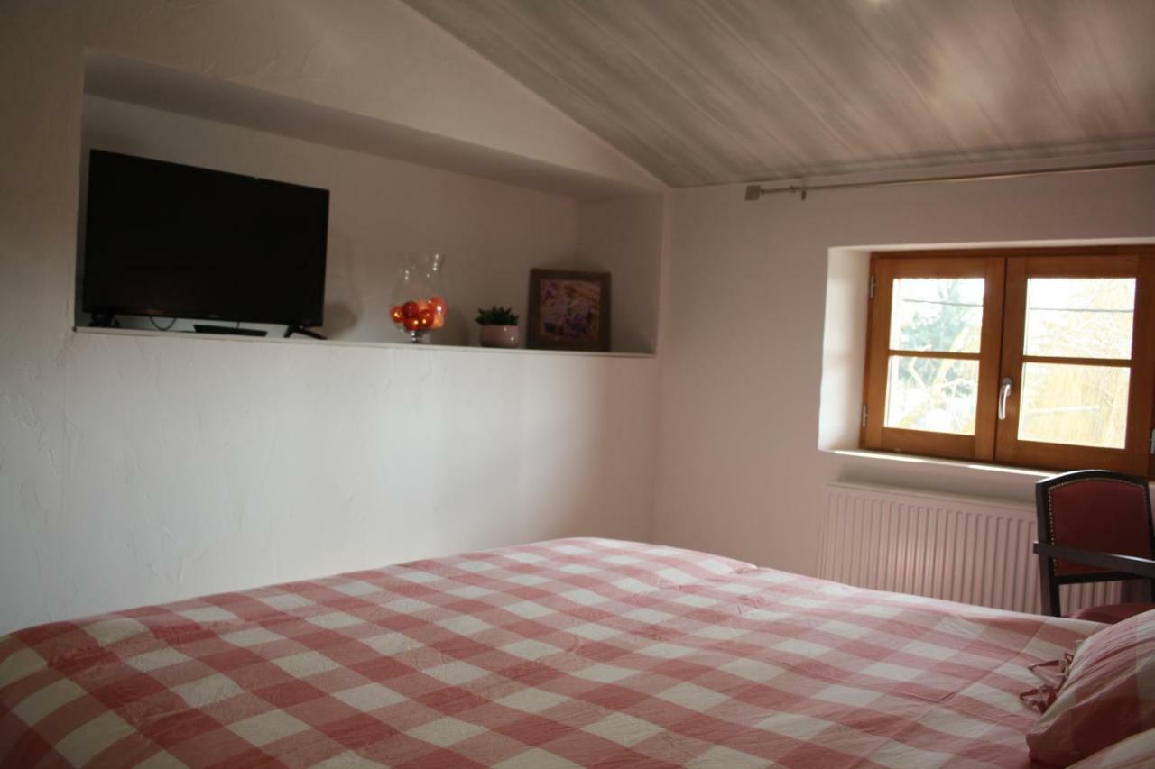 Chambre D'Hote Le Mercier Calmont  Екстер'єр фото